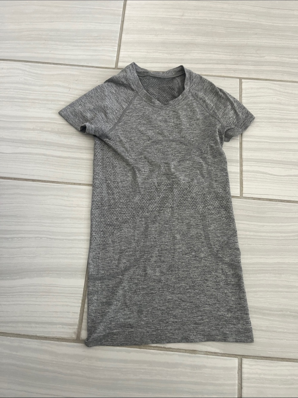 lululemon athletica Gray Seamless Muscle Tee
